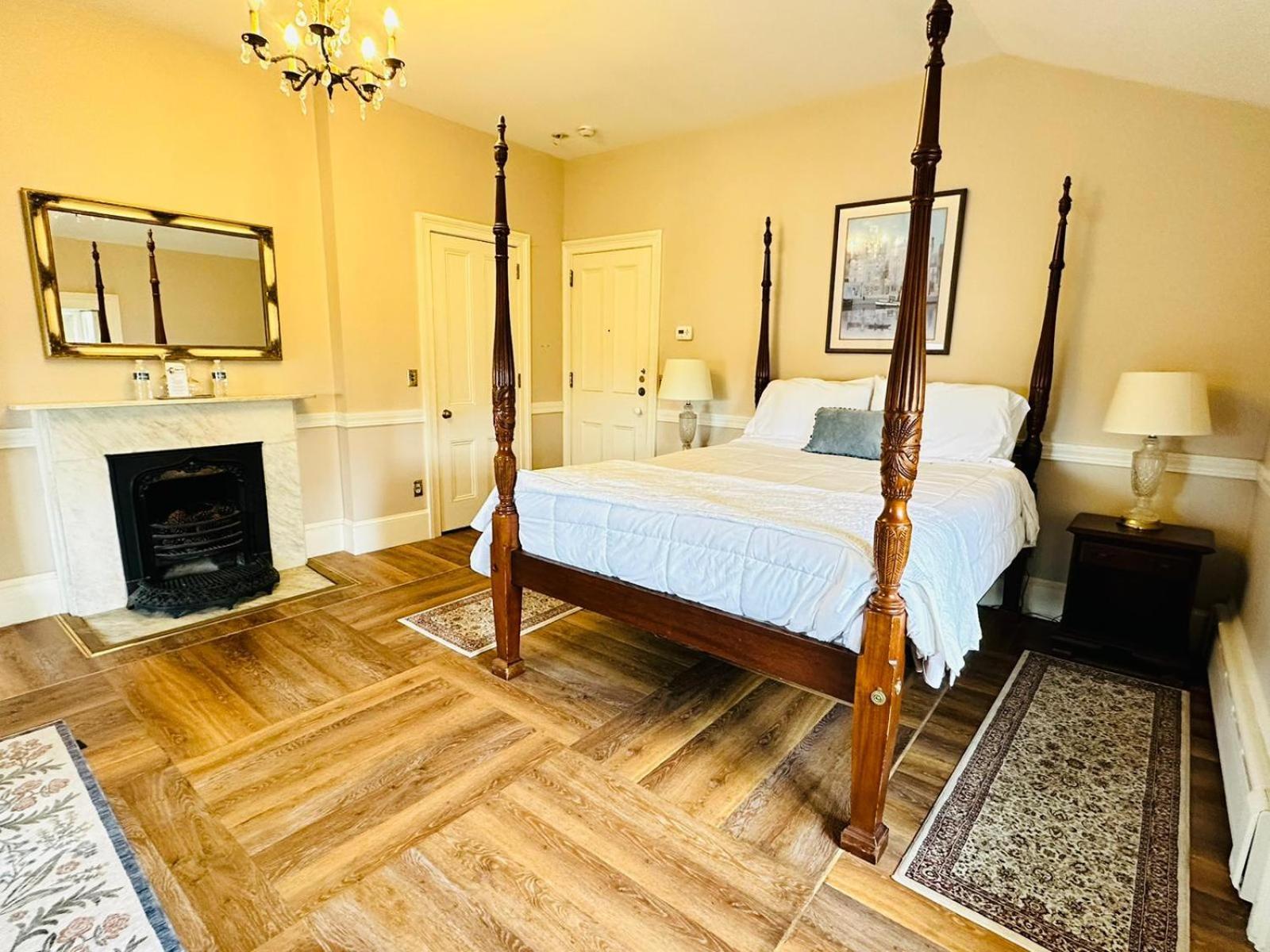 The Hamilton Hoppin House Hotel Middletown Eksteriør billede